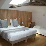 Les Galaines Couette-café 3*