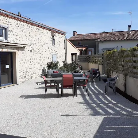 Les Galaines Abzac (Charente)