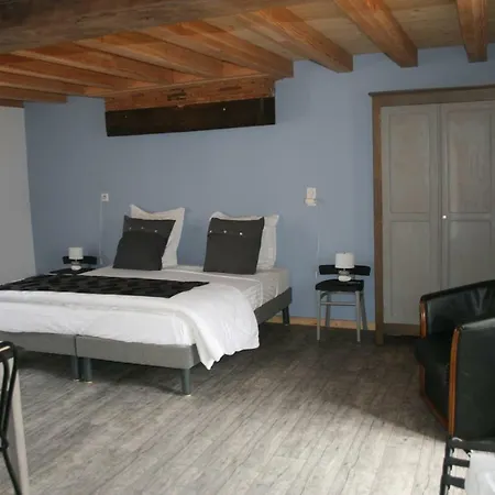 Les Galaines Bed & Breakfast