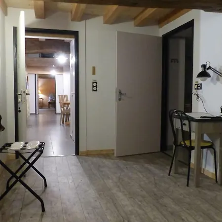 Les Galaines 3* Abzac (Charente)