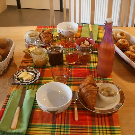 Les Galaines Nocleg ze śniadaniem Abzac (Charente)