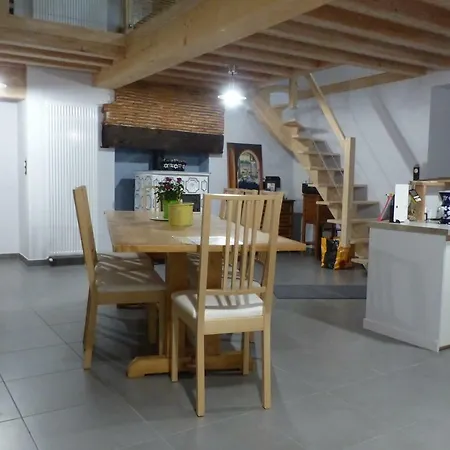 Les Galaines Couette-café 3*