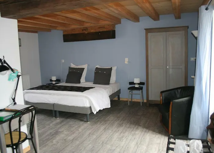 Les Galaines Bed and breakfast