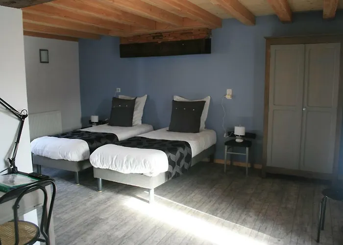 Les Galaines 3* Abzac (Charente)